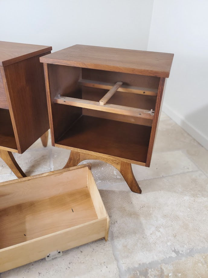 Mid Century Modern Walnut Nightstands - Matching Pair
