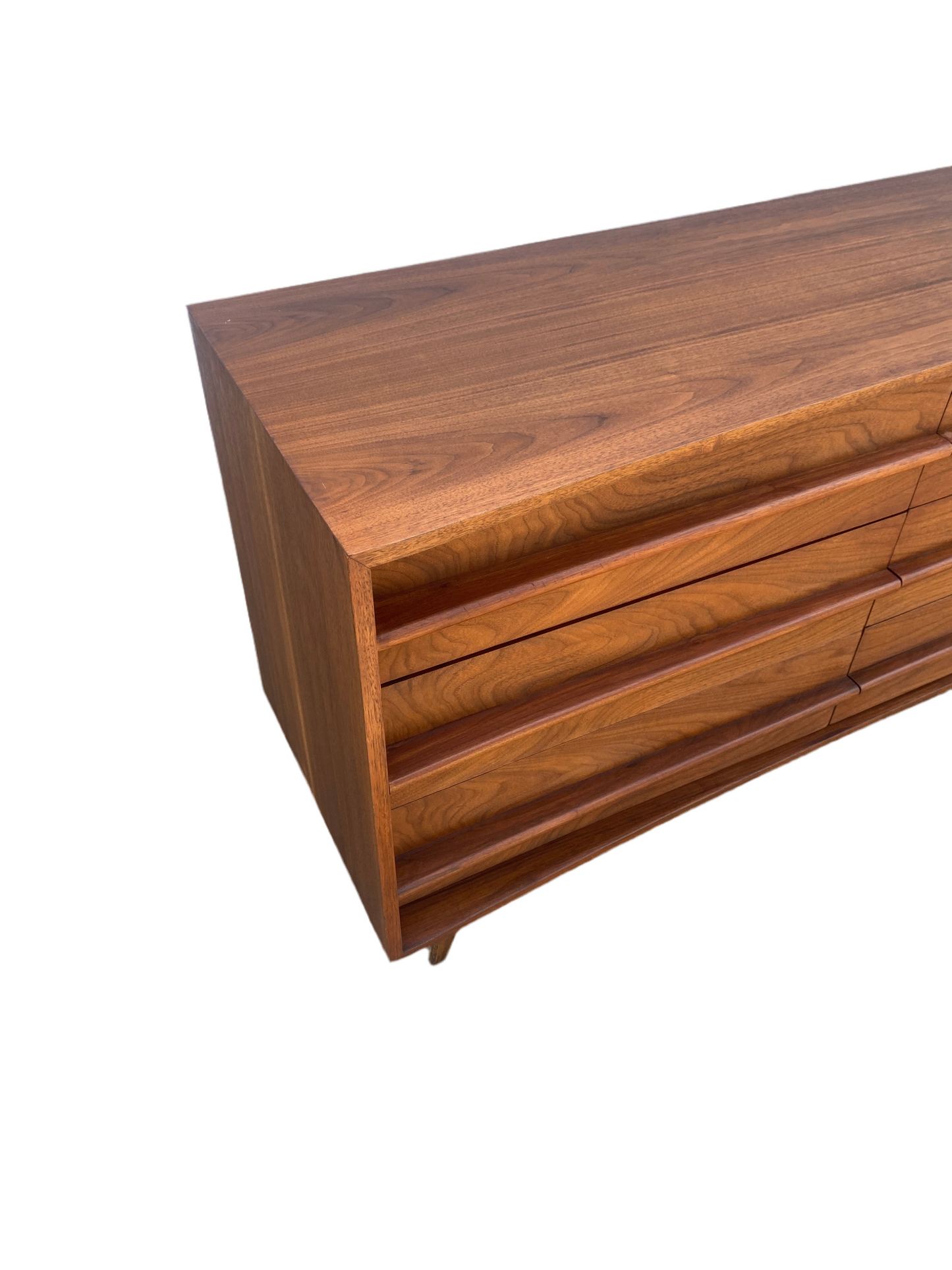 Vintage Mid Century Modern Young Manufacturing Co. Walnut Veneer Dresser