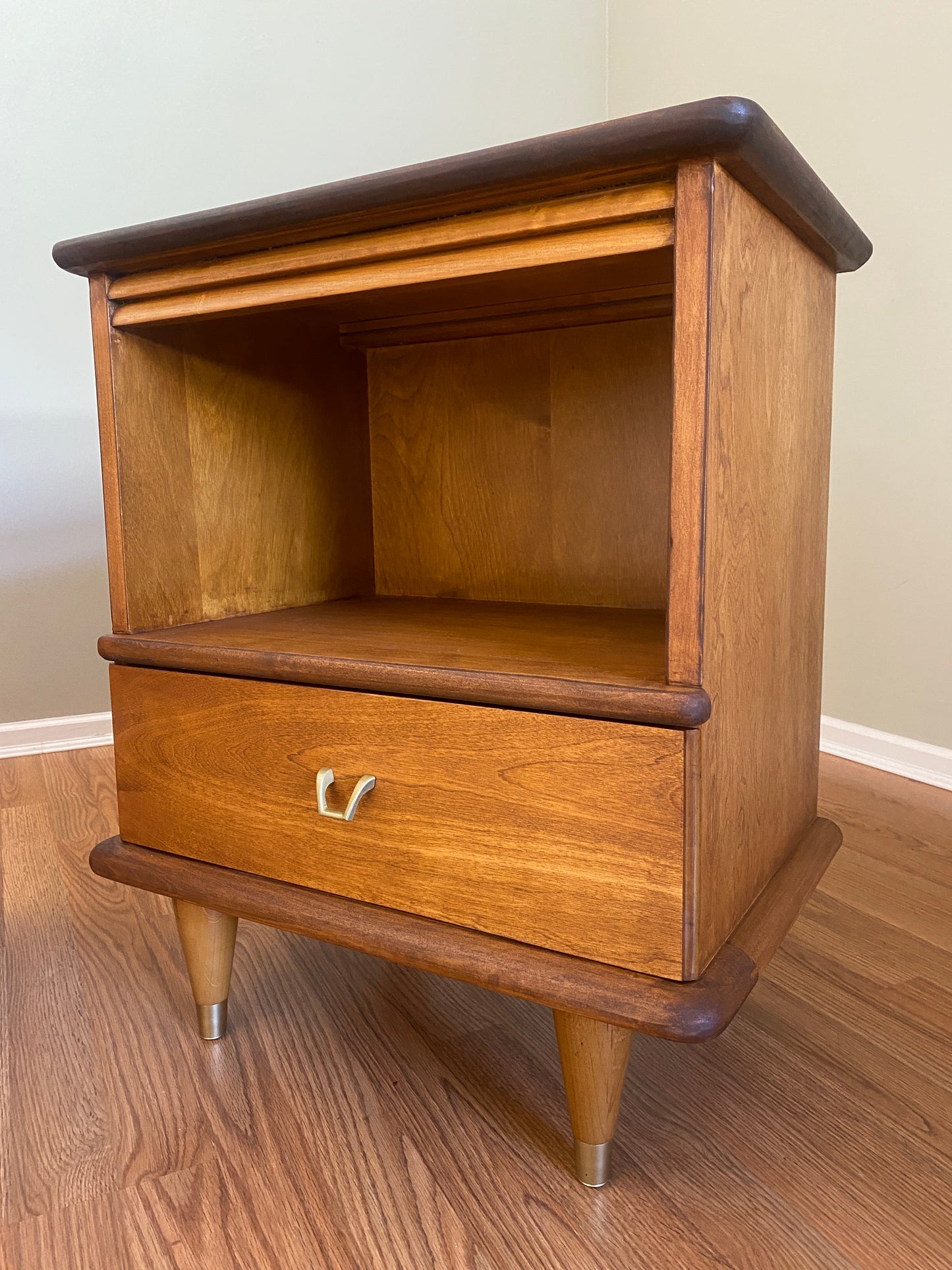Vintage Pair of Mid Century 1950s Bedside Tables