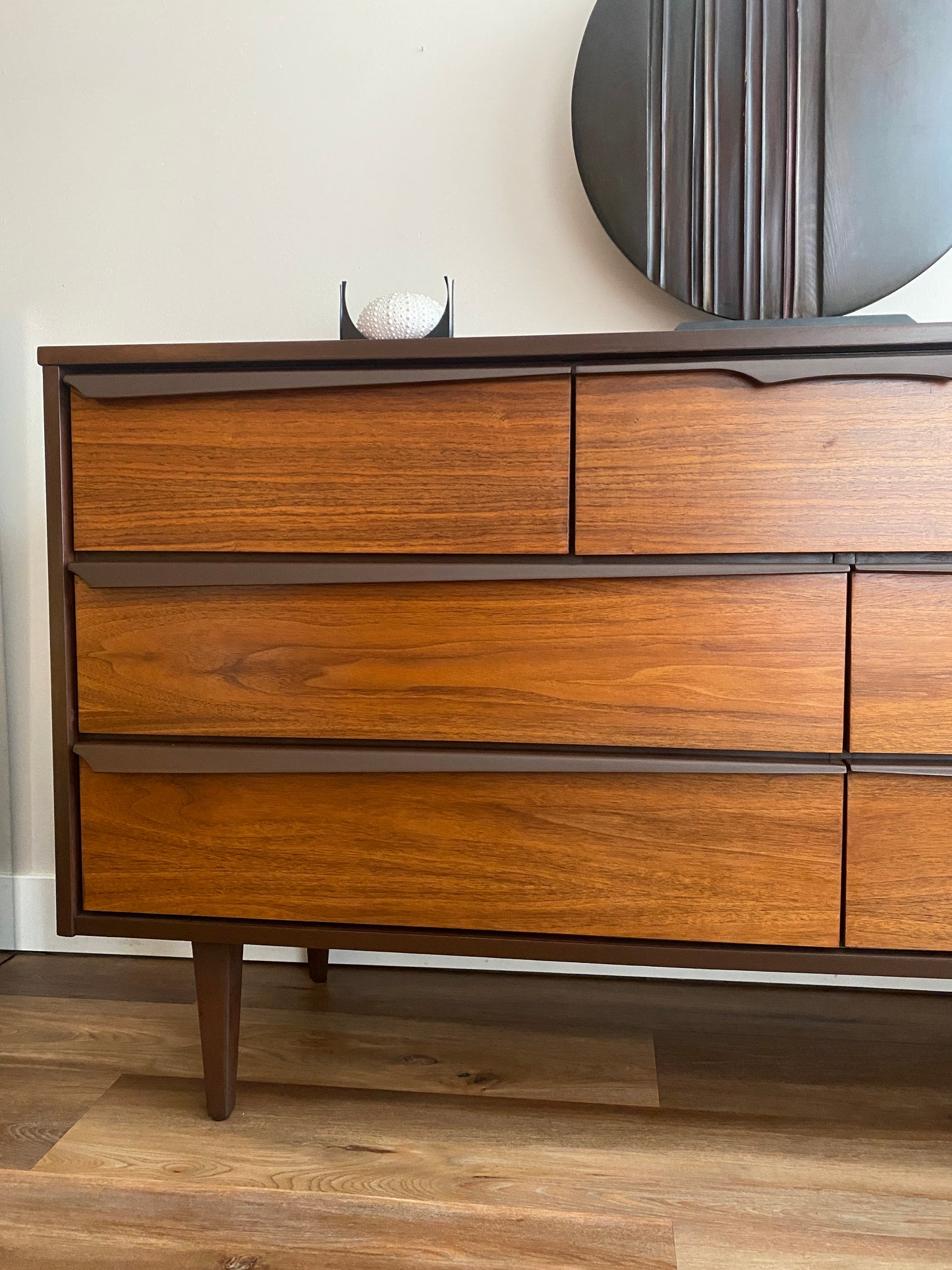 Vintage Mid Century Modern 7 Drawer Dresser with Angled Pulls by Vic Art for Victoriaville Furniture
