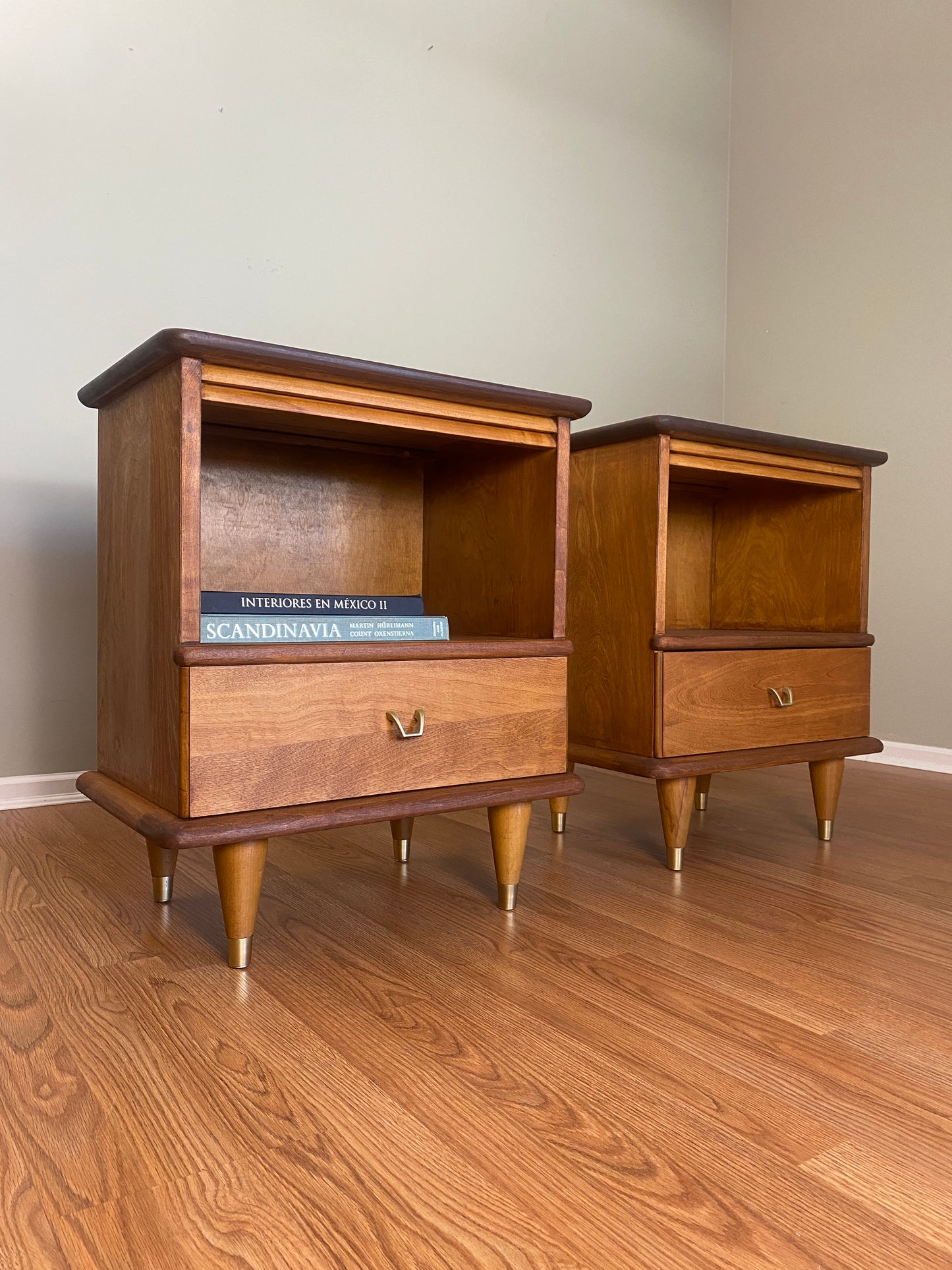 Vintage Pair of Mid Century 1950s Bedside Tables