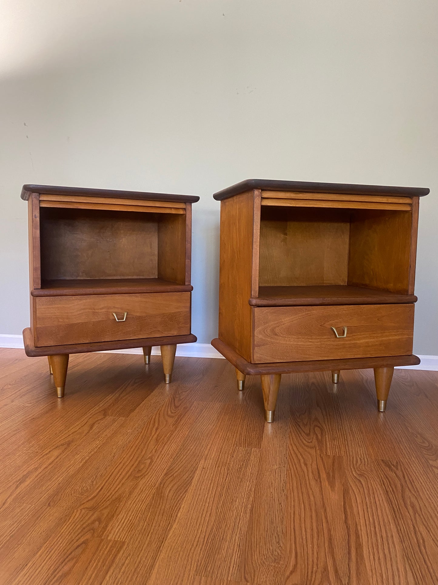Vintage Pair of Mid Century 1950s Bedside Tables