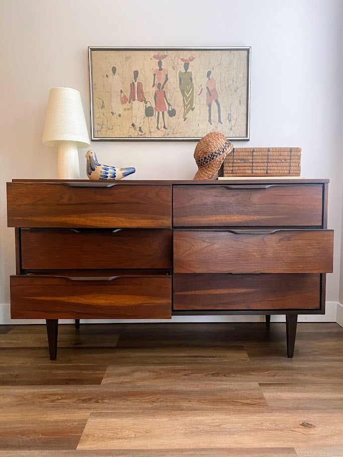 Vintage Mid-Century Modern Six Drawer Dresser Vic Art