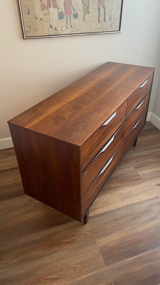 Vintage Mid-Century Modern Six Drawer Dresser Vic Art