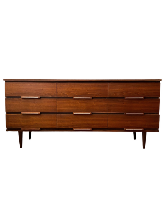 Vintage Mid-century Modern 9 Drawer Dresser