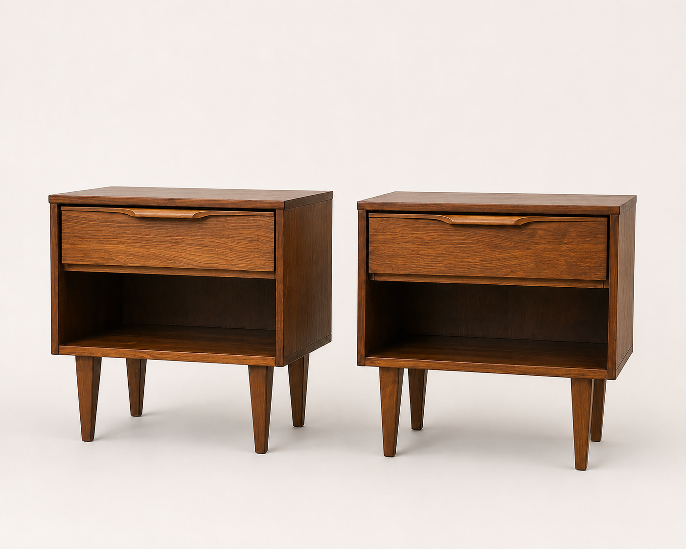 Vintage Pair of Mid Century Modern Nightstands