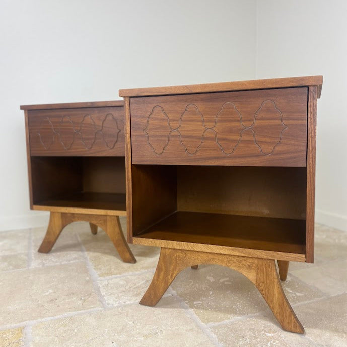 Mid Century Modern Walnut Nightstands - Matching Pair